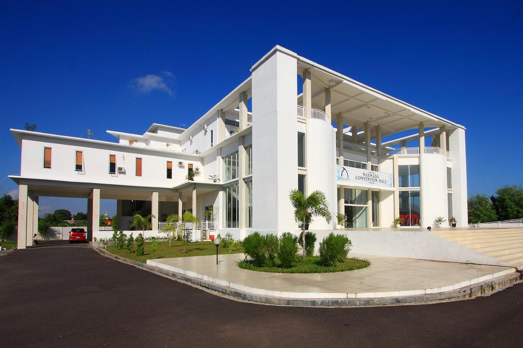 فندق Narmada Convention Hall ماتارام المظهر الخارجي الصورة