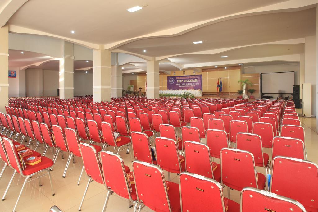 فندق Narmada Convention Hall ماتارام المظهر الخارجي الصورة